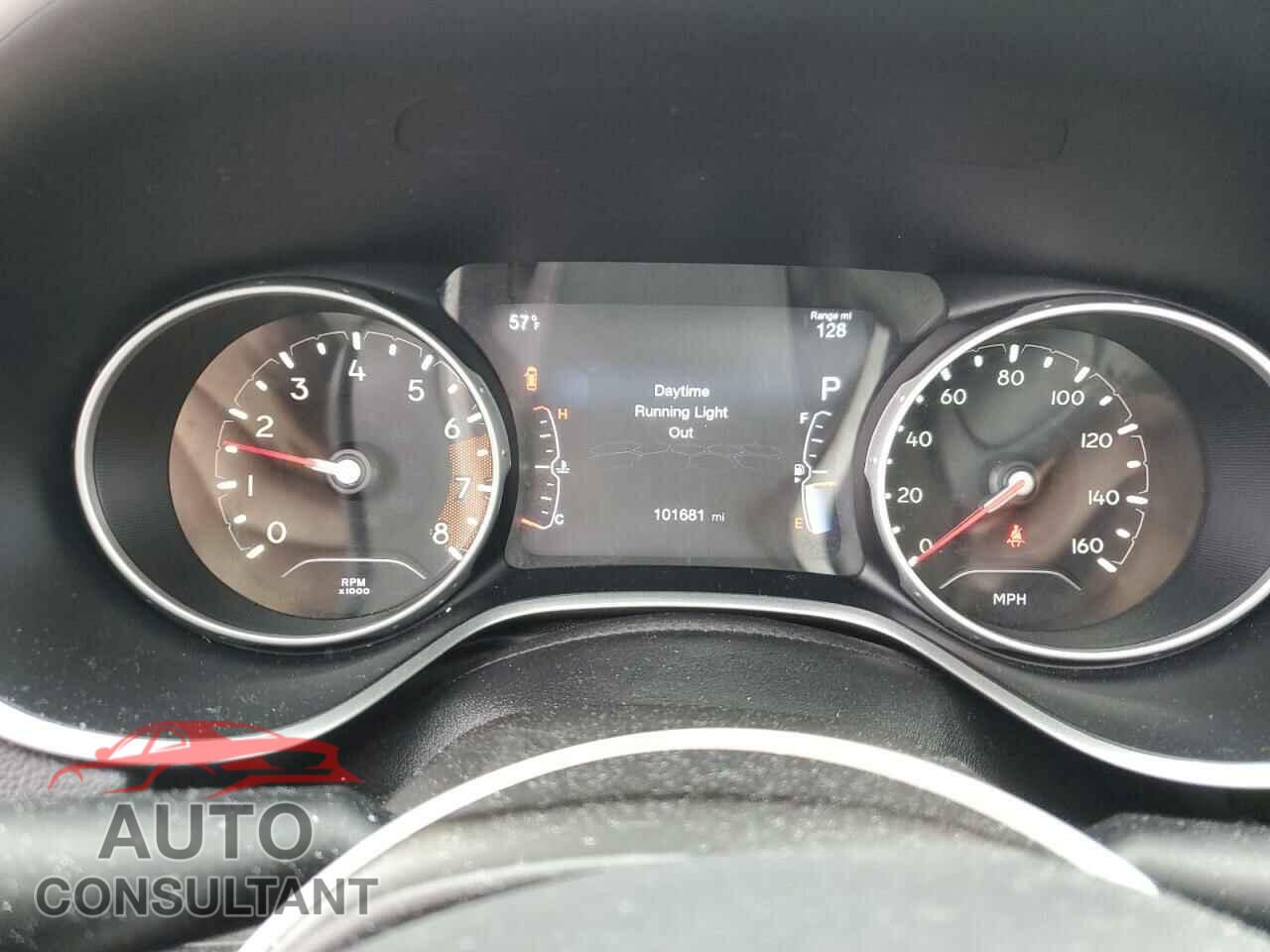 JEEP COMPASS 2018 - 3C4NJDCB5JT137933