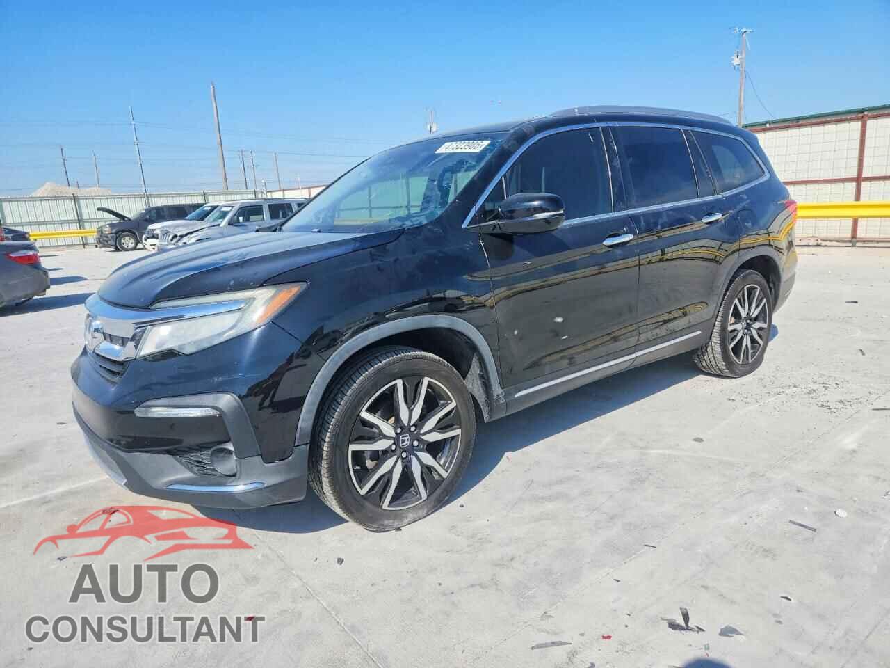 HONDA PILOT 2019 - 5FNYF6H9XKB047600