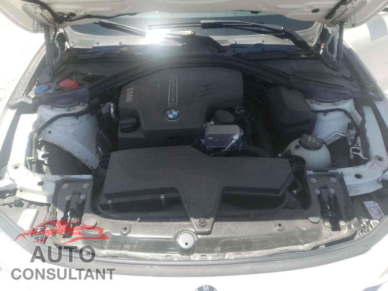 BMW 3 SERIES 2017 - WBA8E1G32HNU17335