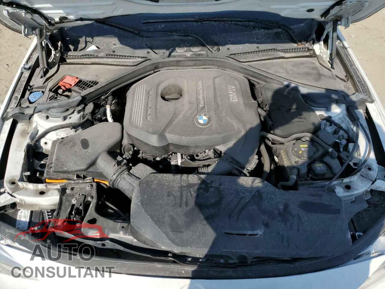 BMW 3 SERIES 2018 - WBA8B9C5XJEE82795
