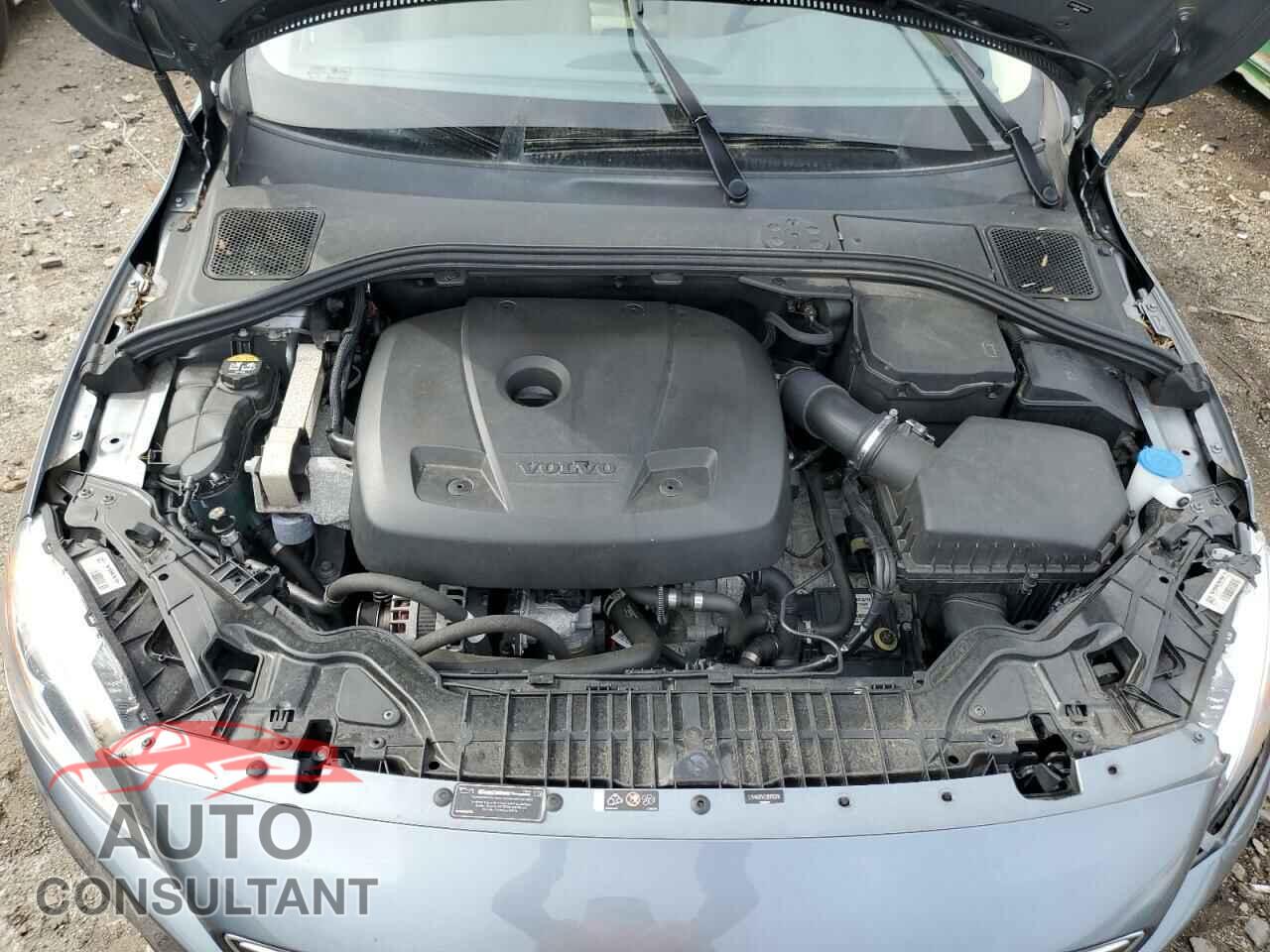 VOLVO S60 2018 - LYV402TK7JB176378