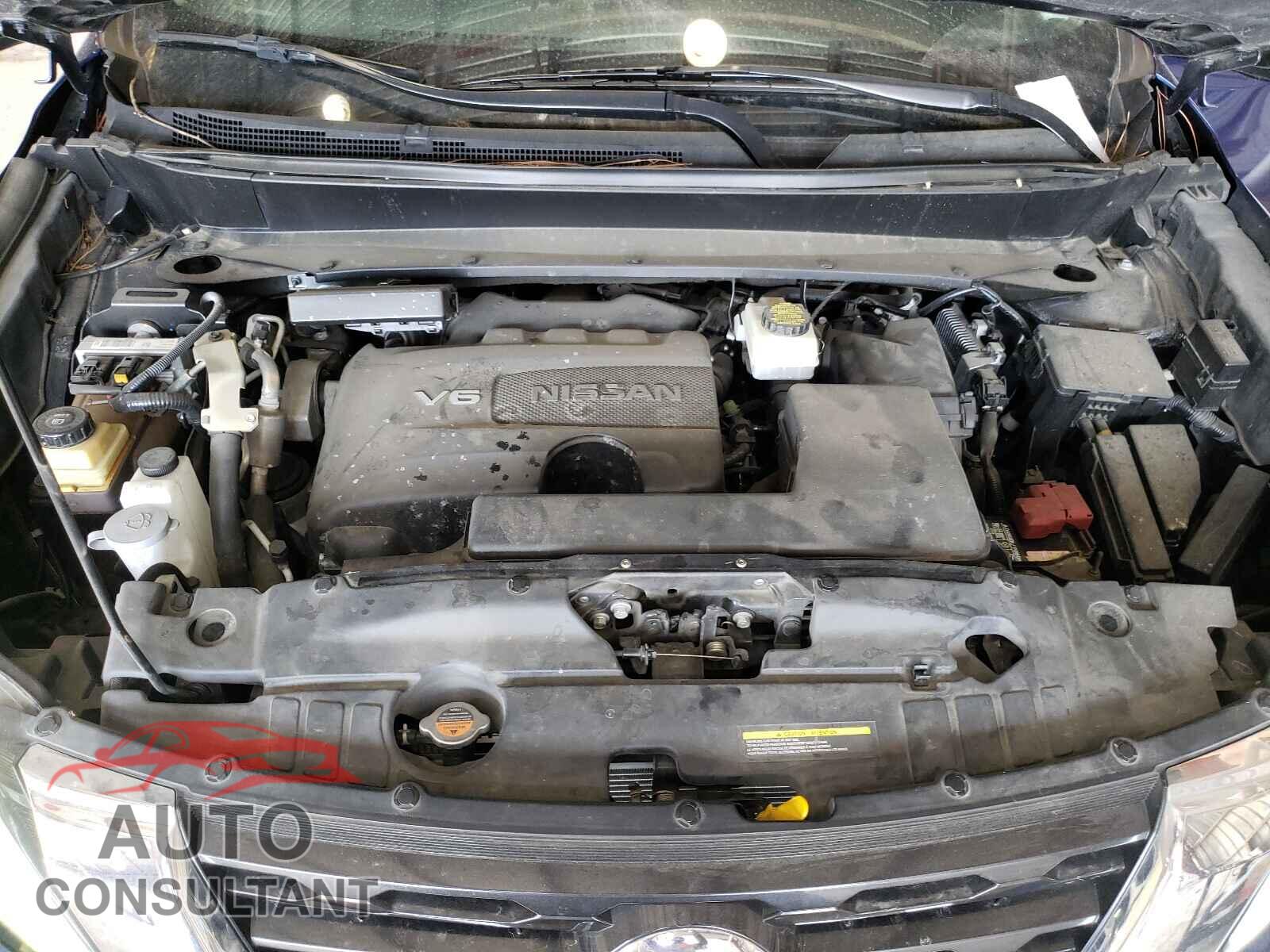 NISSAN PATHFINDER 2017 - 5N1DR2MN8HC668353