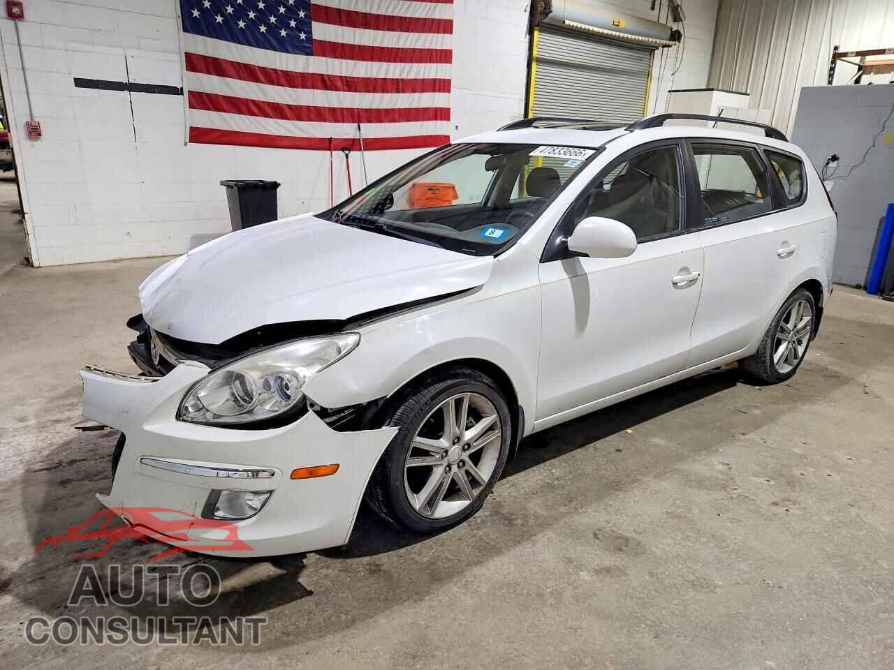 HYUNDAI ELANTRA 2010 - KMHDC8AE6AU084168