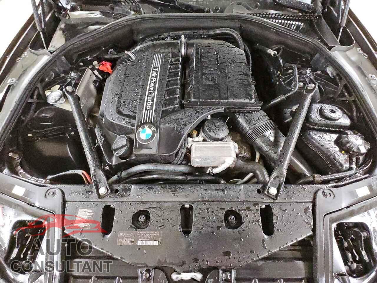 BMW 5 SERIES 2014 - WBA5B3C5XED535505