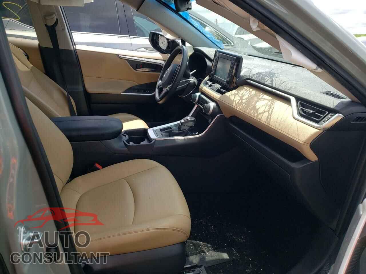 TOYOTA RAV4 2020 - JTMC1RFVXLD517580