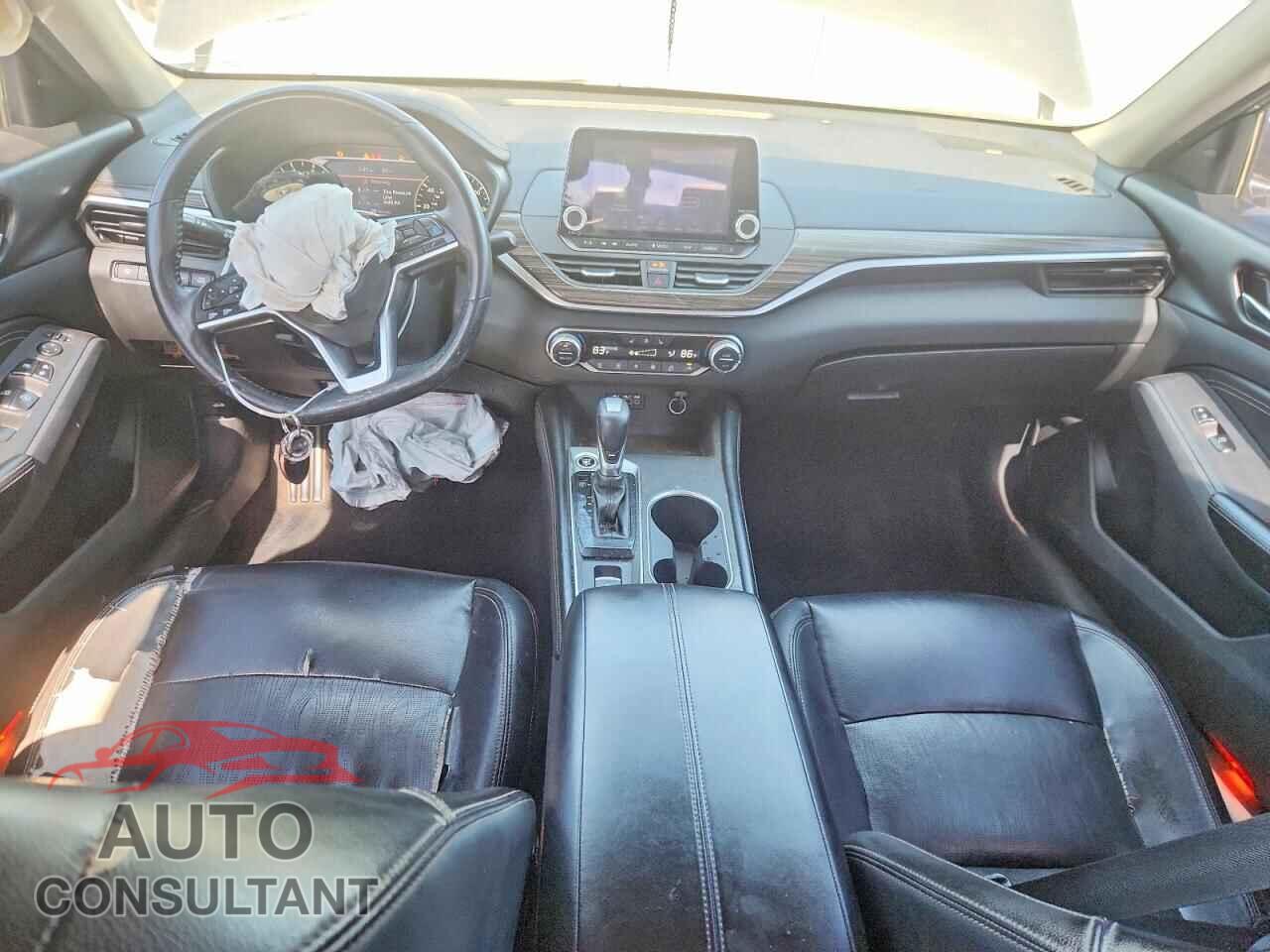NISSAN ALTIMA 2019 - 1N4BL4EV7KC163473