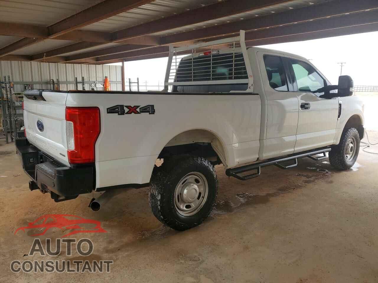 FORD F250 2017 - 1FT7X2B64HEE84390