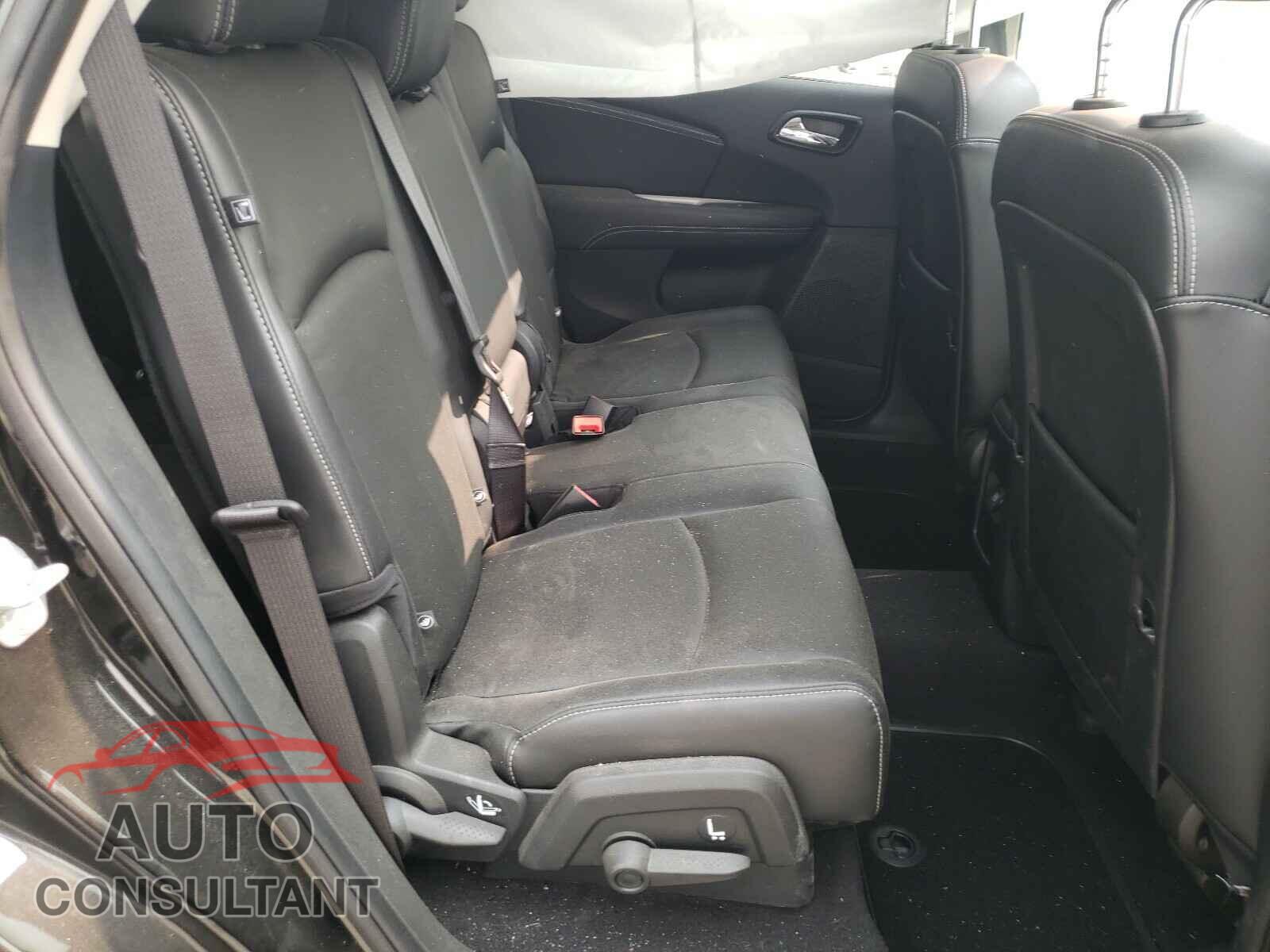 DODGE JOURNEY 2018 - 3C4PDCGG5JT445474