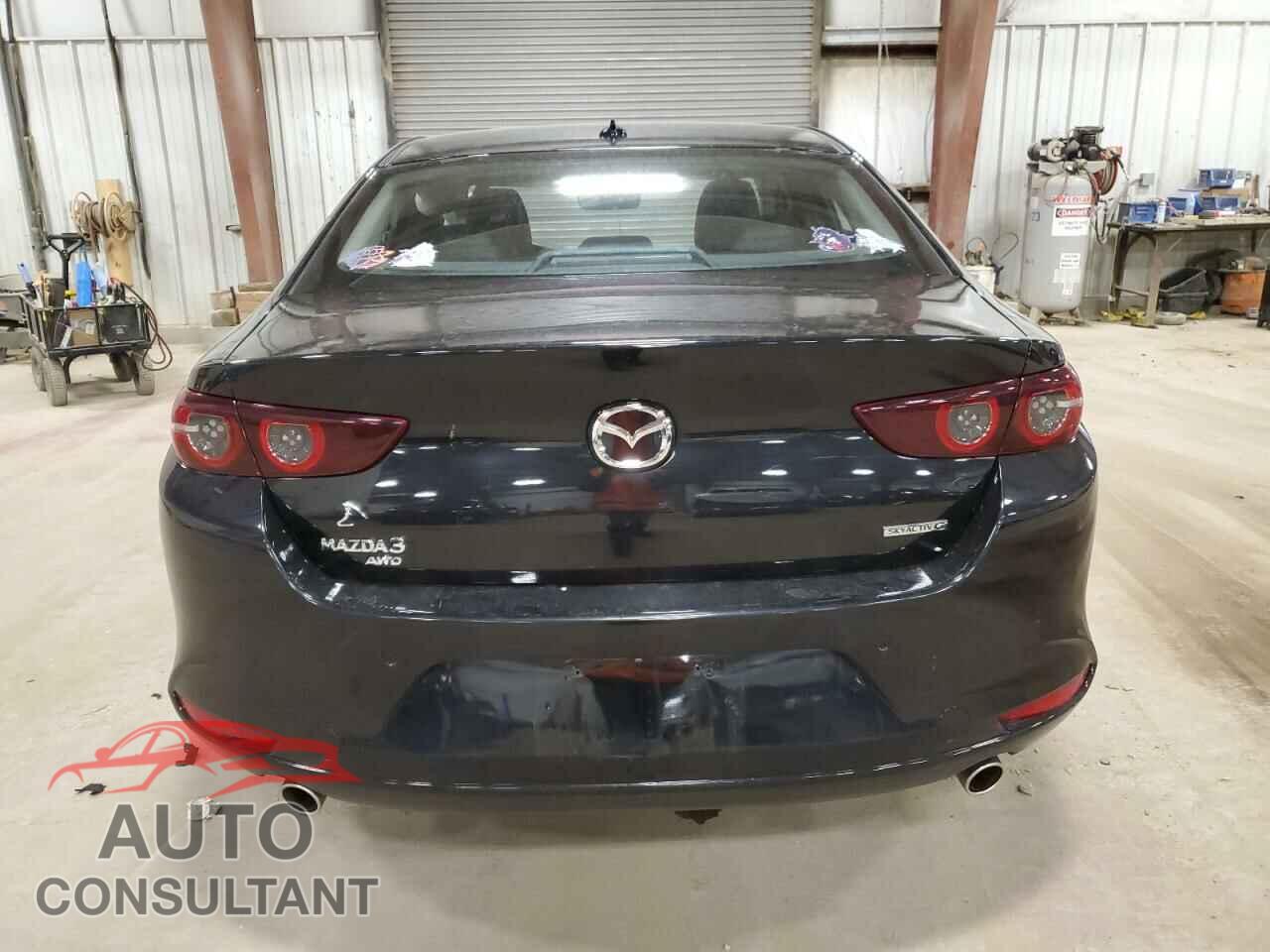 MAZDA 3 2019 - JM1BPBDM3K1134432