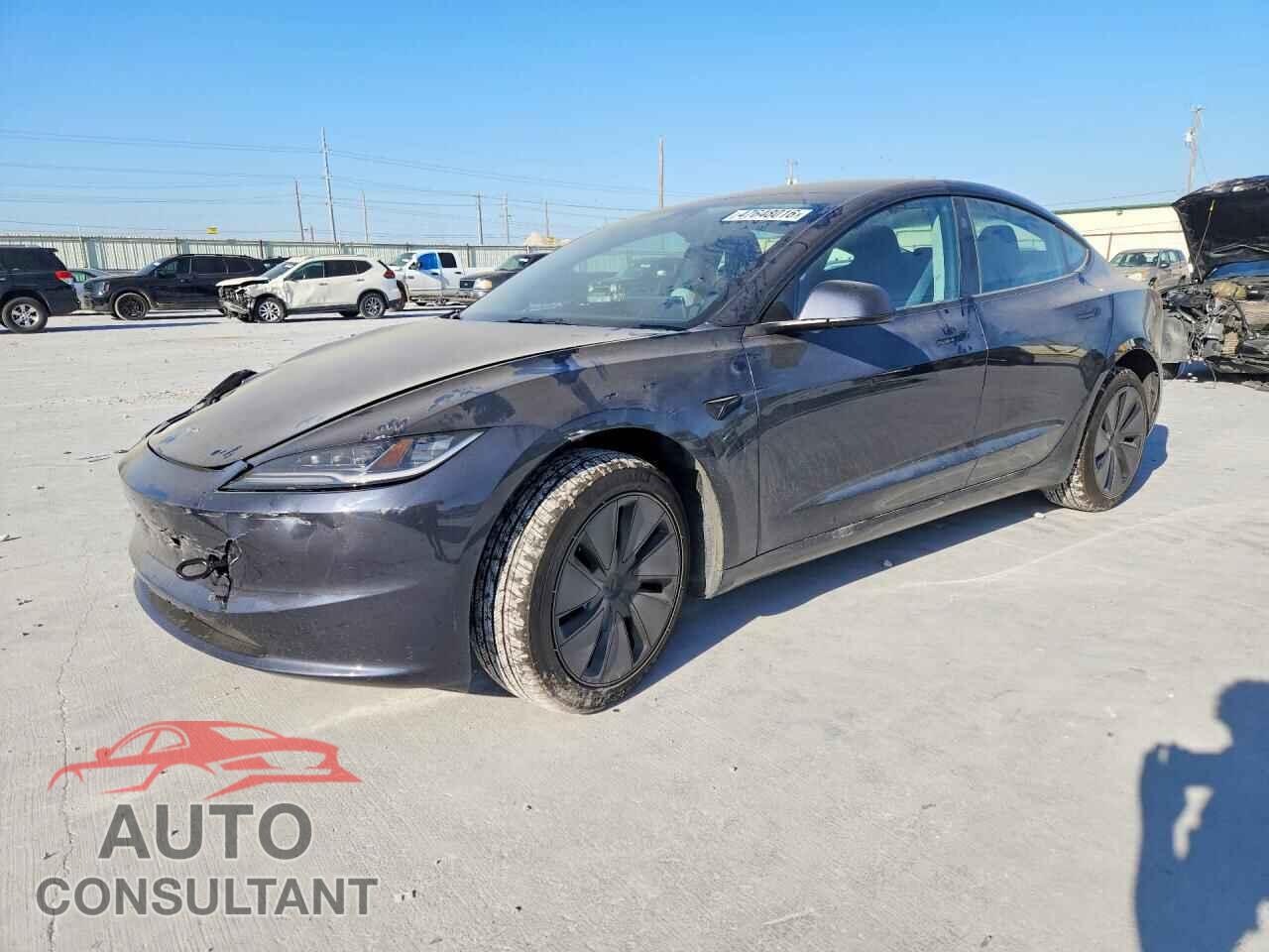 TESLA MODEL 3 2025 - 5YJ3E1EA1SF055437