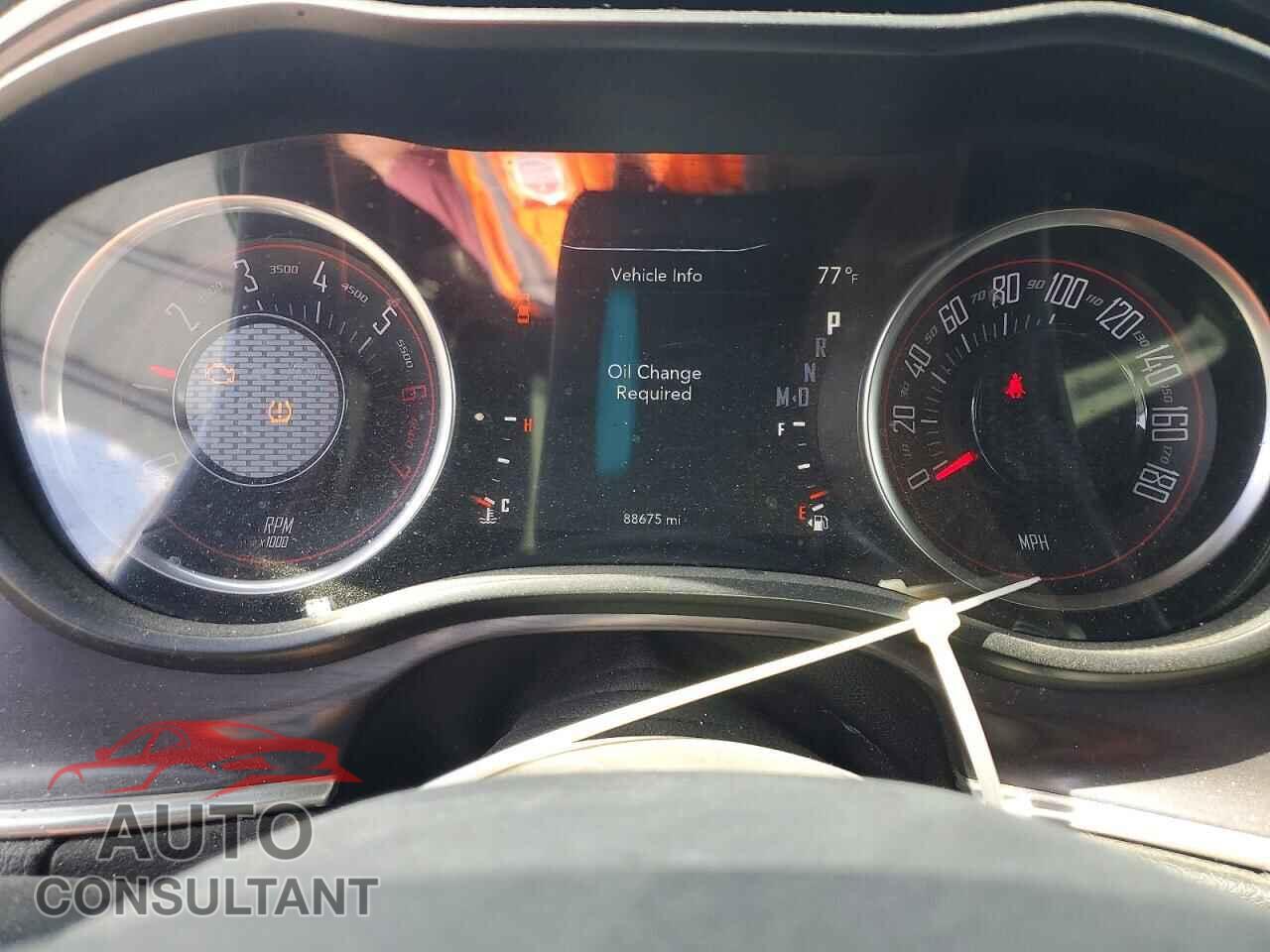 DODGE CHALLENGER 2018 - 2C3CDZFJ5JH155506