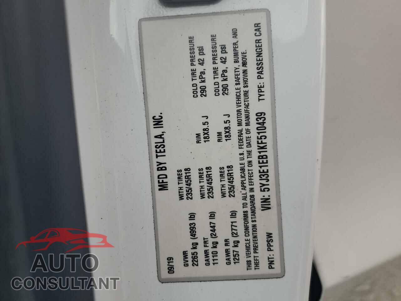 TESLA MODEL 3 2019 - 5YJ3E1EB1KF510439