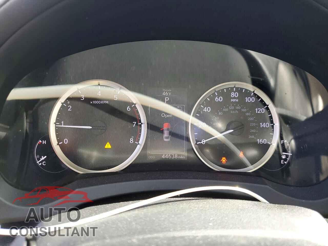 LEXUS IS 2016 - JTHBA1D25G5007478