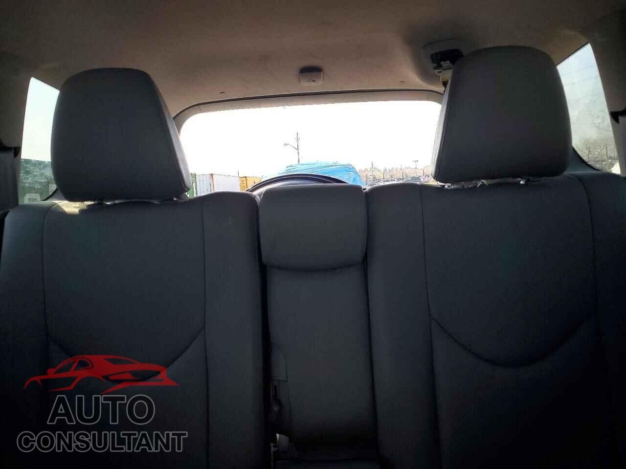 TOYOTA RAV4 2011 - 2T3DF4DV1BW150565