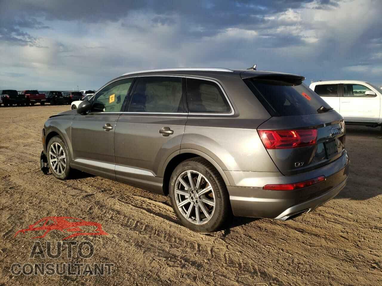 AUDI Q7 2019 - WA1AAAF77KD006315