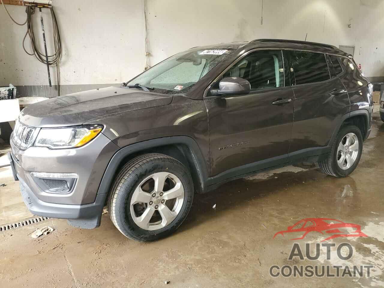 JEEP COMPASS 2018 - 3C4NJDBB1JT434344