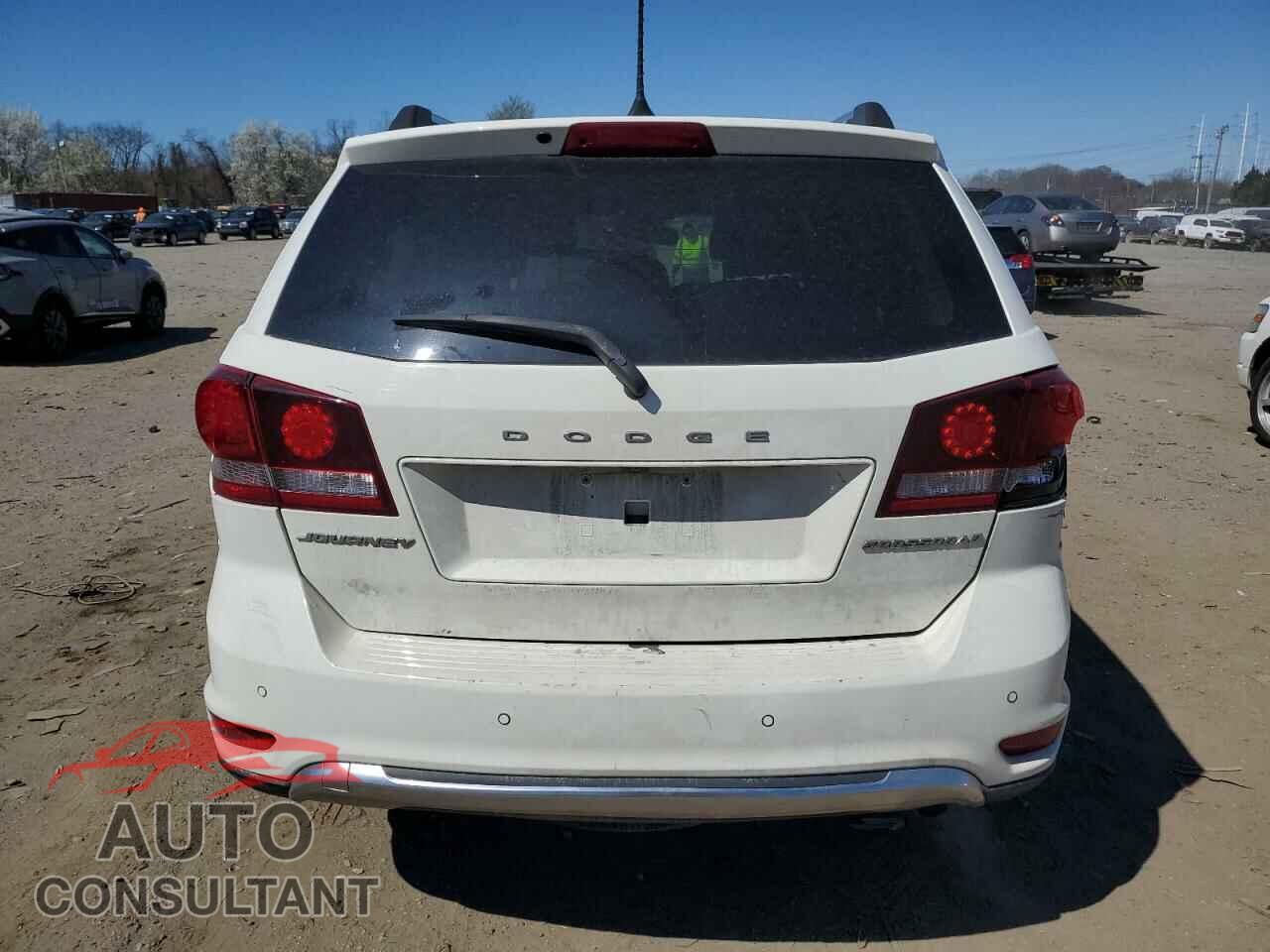 DODGE JOURNEY 2020 - 3C4PDCGB8LT201261