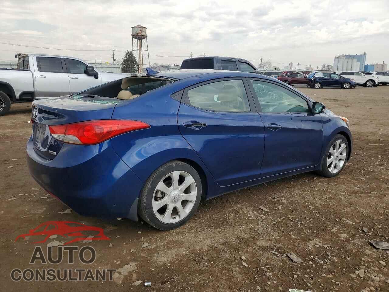 HYUNDAI ELANTRA 2013 - KMHDH4AE2DU600850