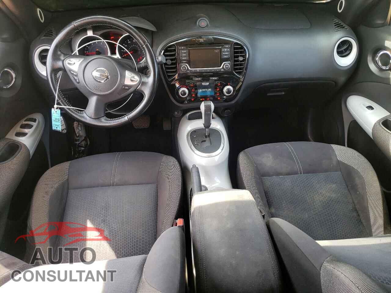 NISSAN JUKE 2017 - JN8AF5MV4HT752854
