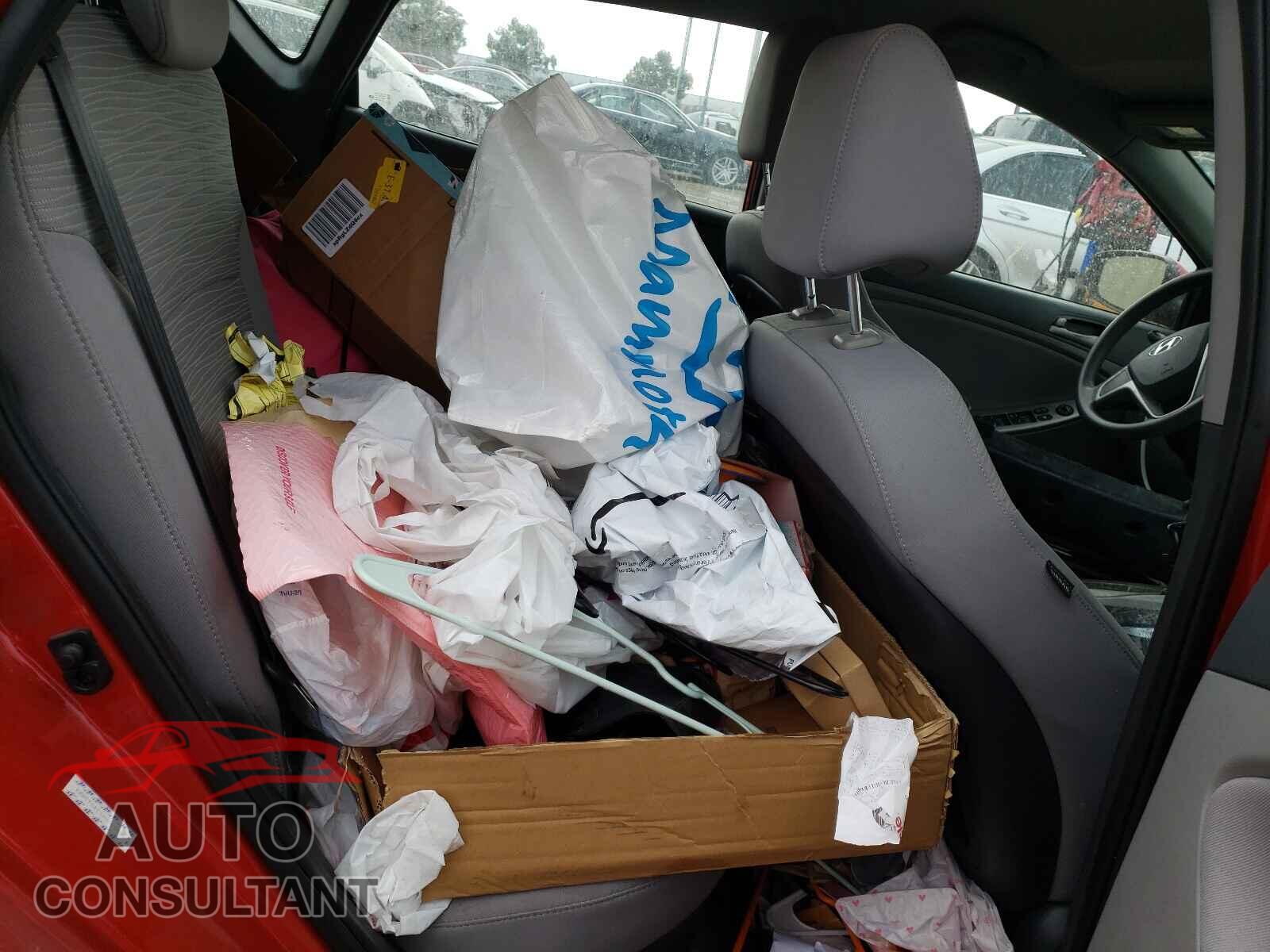HYUNDAI ACCENT 2017 - KMHCT5AE5HU343804