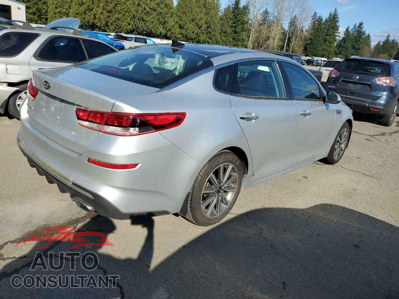 KIA OPTIMA 2019 - 5XXGT4L35KG335582