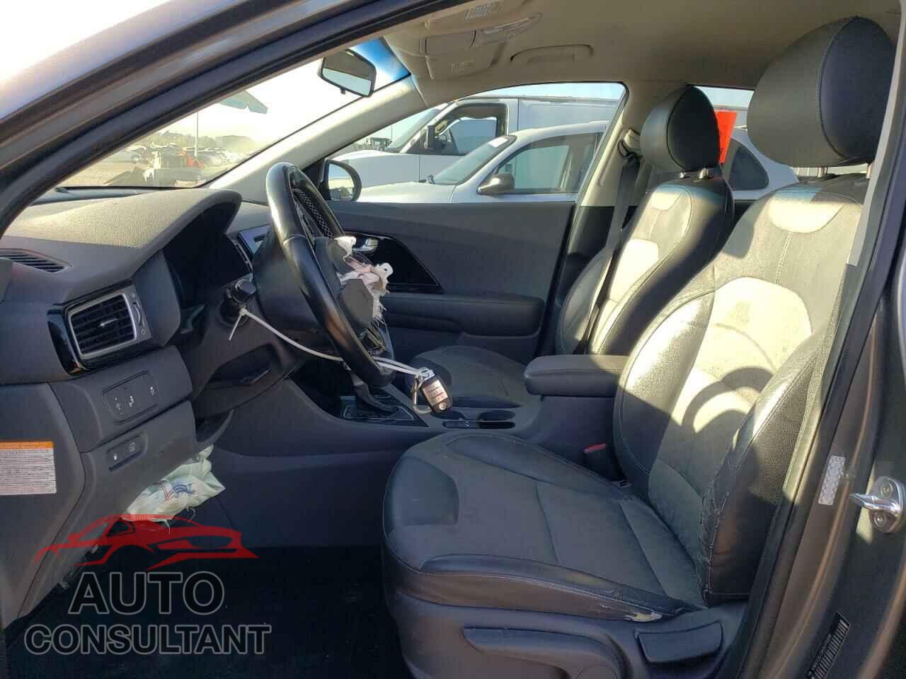 KIA NIRO 2017 - KNDCC3LC2H5070898