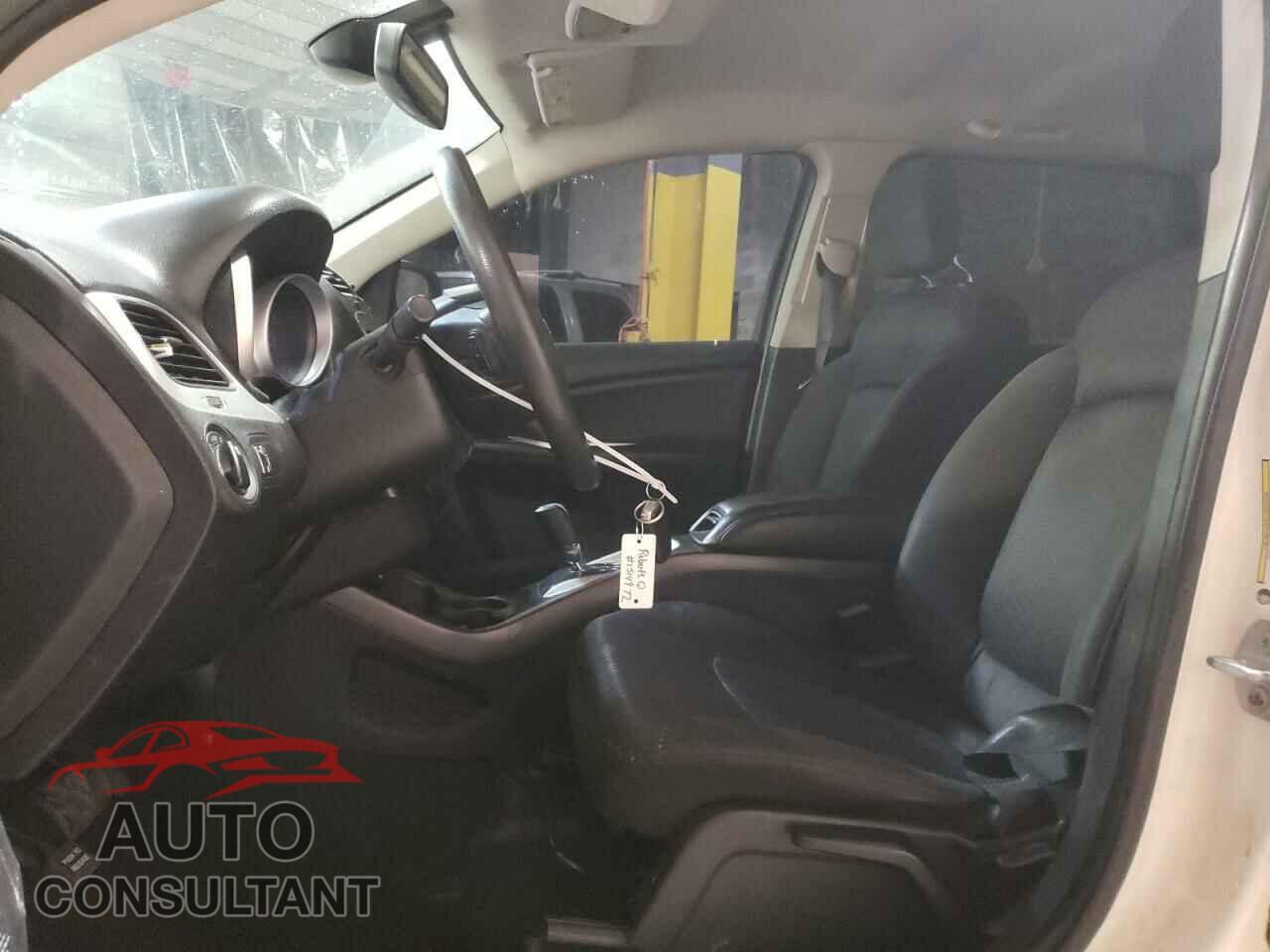 DODGE JOURNEY 2018 - 3C4PDCAB0JT531451