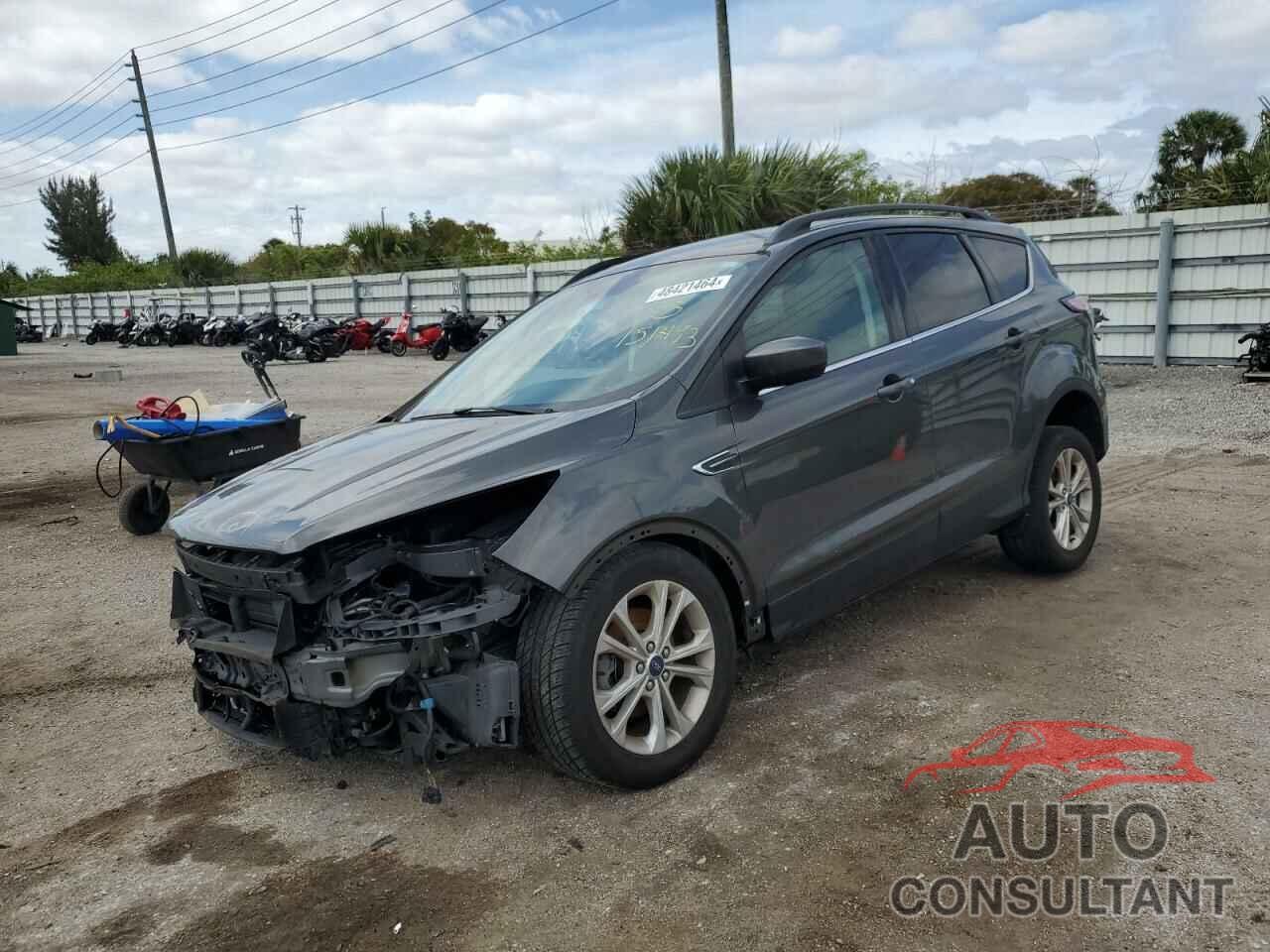 FORD ESCAPE 2018 - 1FMCU0GD8JUA16088