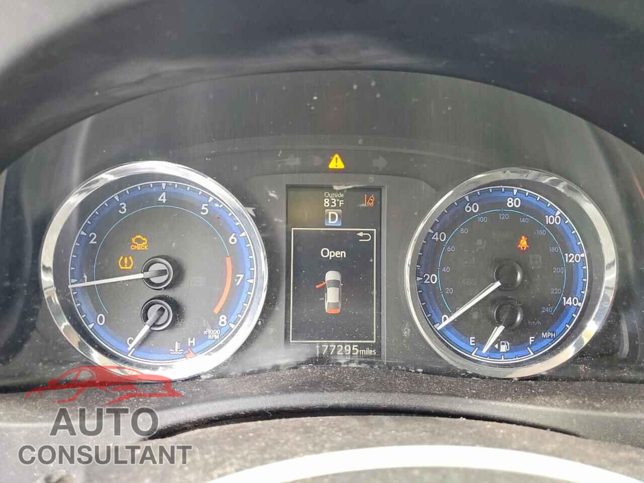 TOYOTA COROLLA 2017 - 2T1BURHE5HC876646