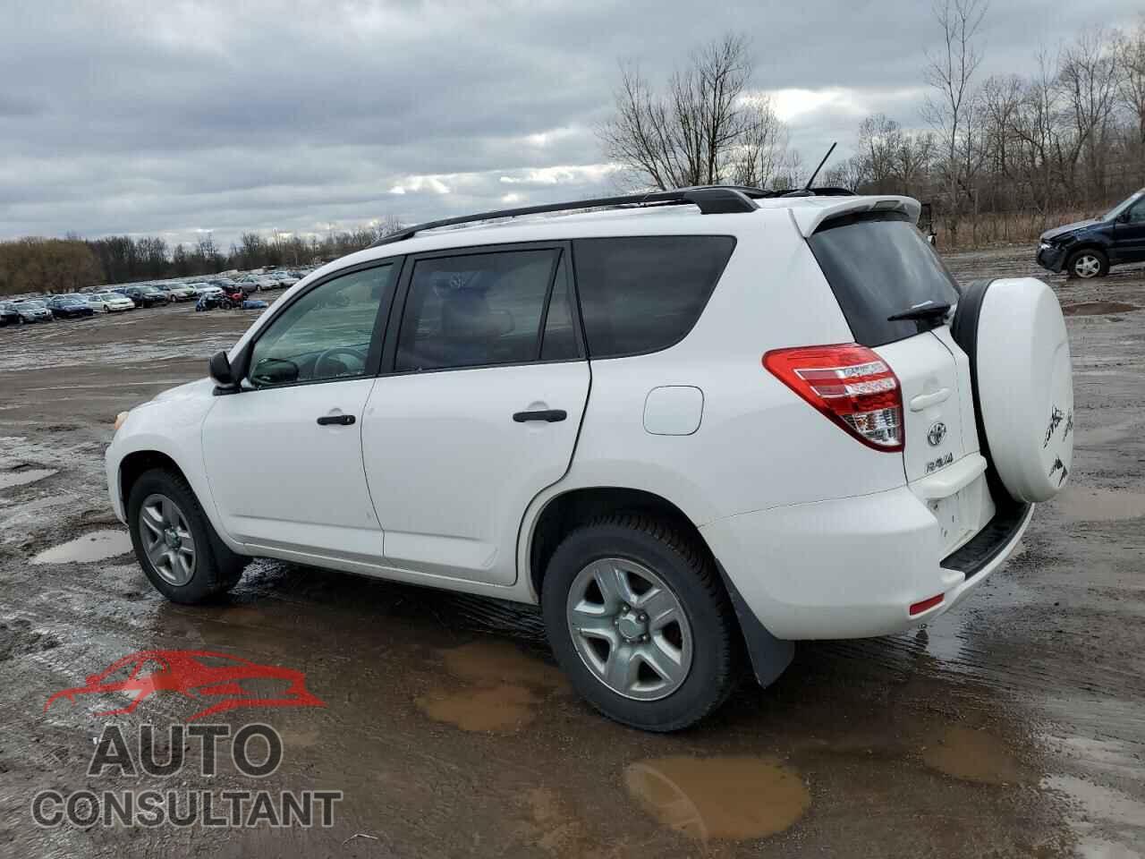 TOYOTA RAV4 2011 - JTMBF4DV9BD040285