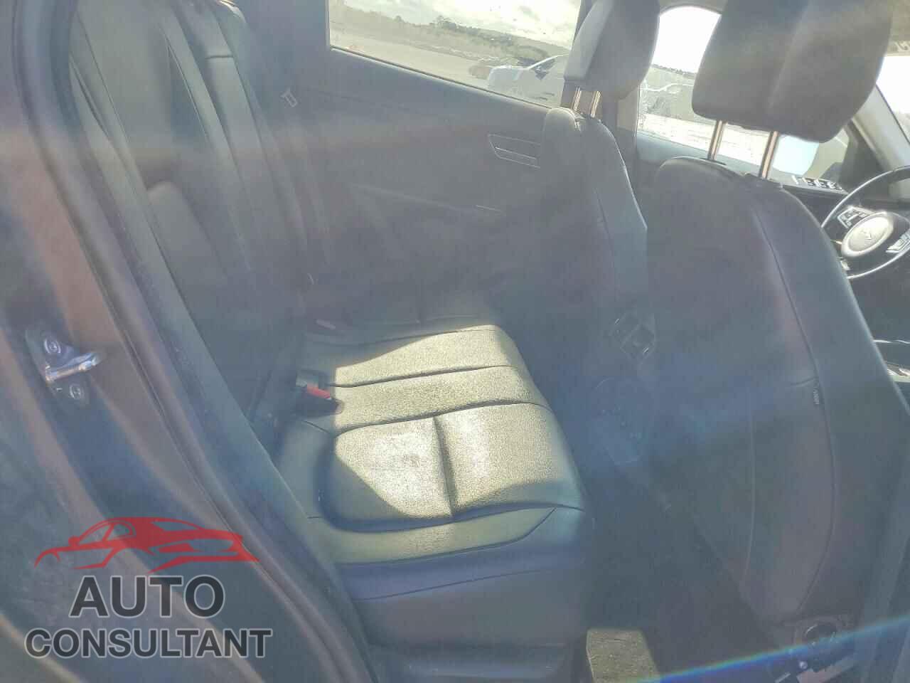 JAGUAR F-PACE 2019 - SADCS2FX2KA602830