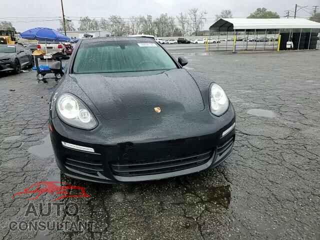 PORSCHE PANAMERA 2021 - WP0AA2A70FL007157