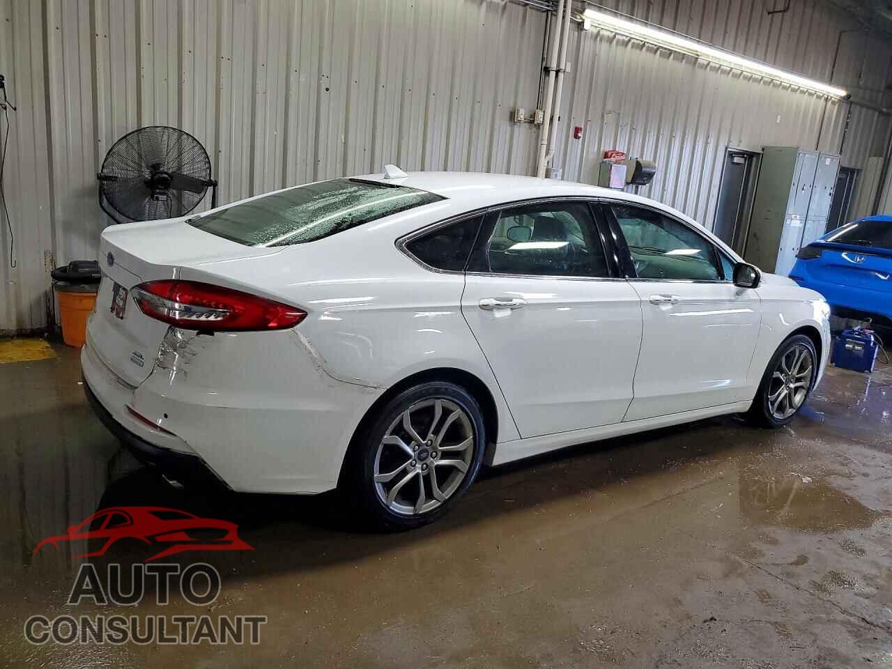FORD FUSION 2019 - 3FA6P0CDXKR150713