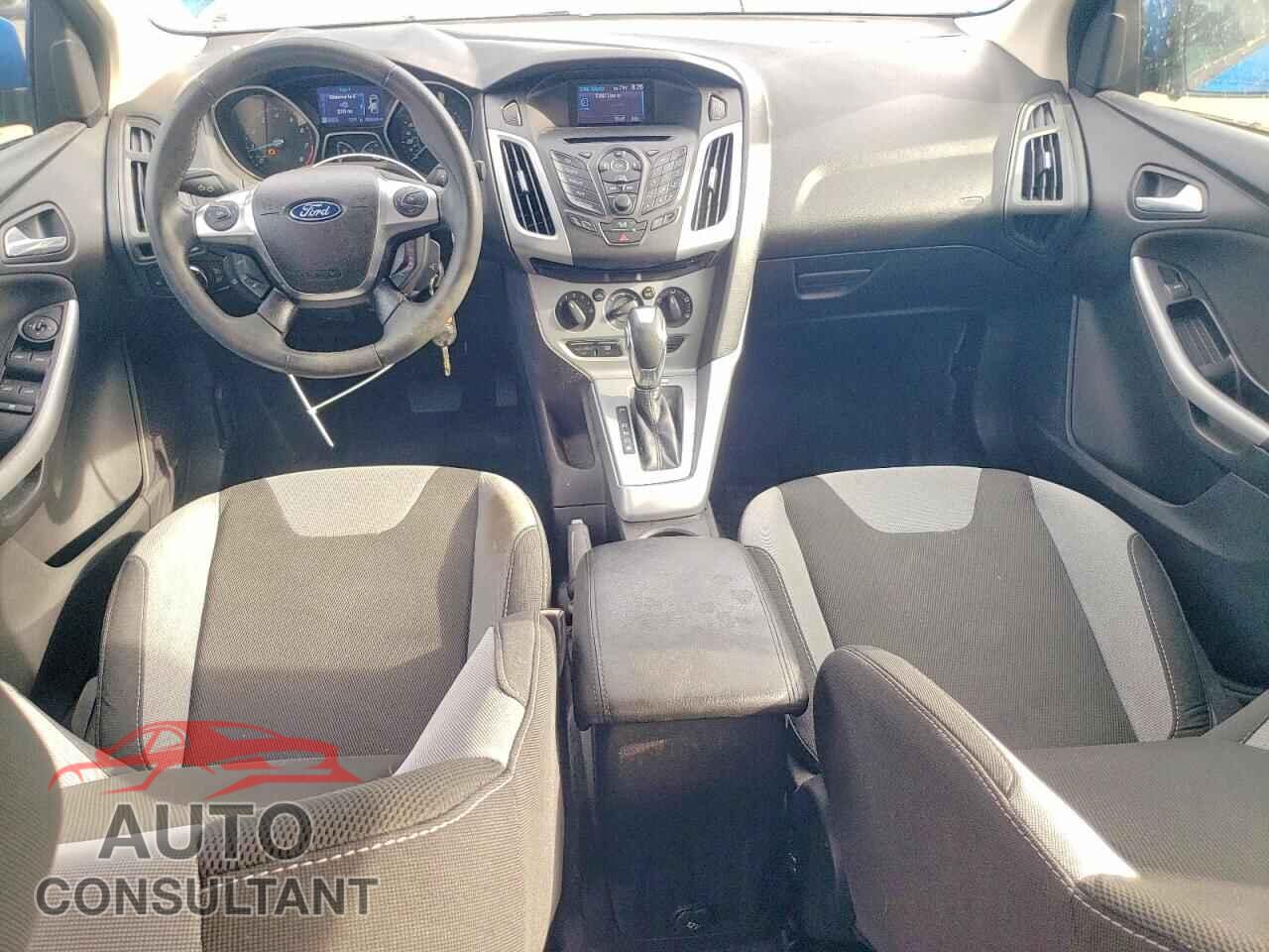FORD FOCUS 2012 - 1FAHP3F25CL241327