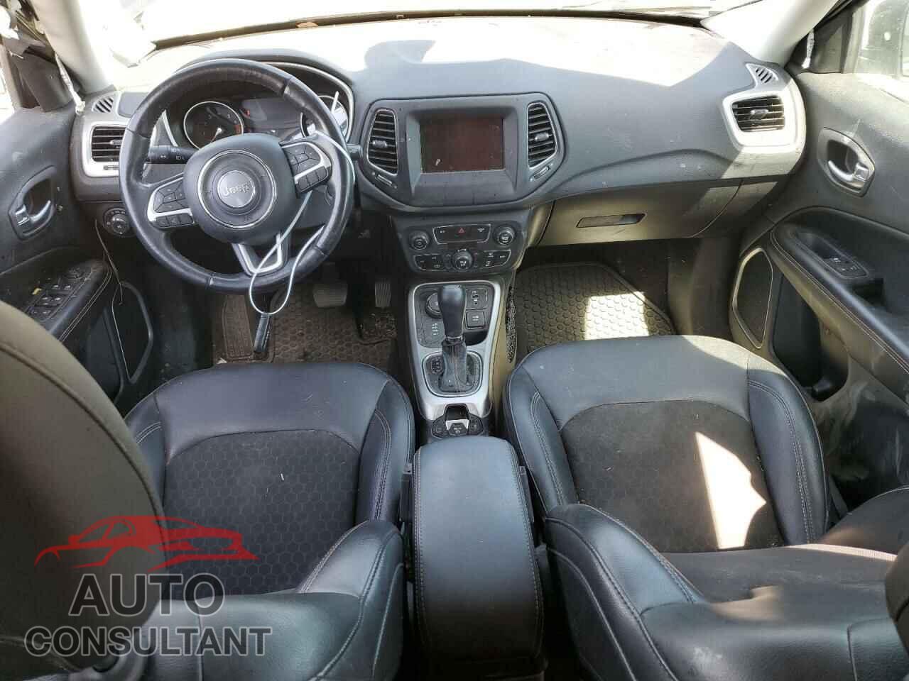 JEEP COMPASS 2020 - 3C4NJDBB5LT150475