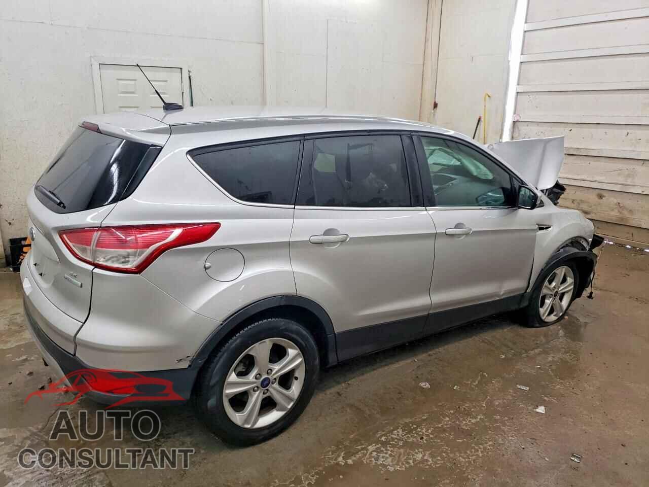 FORD ESCAPE 2016 - 1FMCU0G95GUB61822