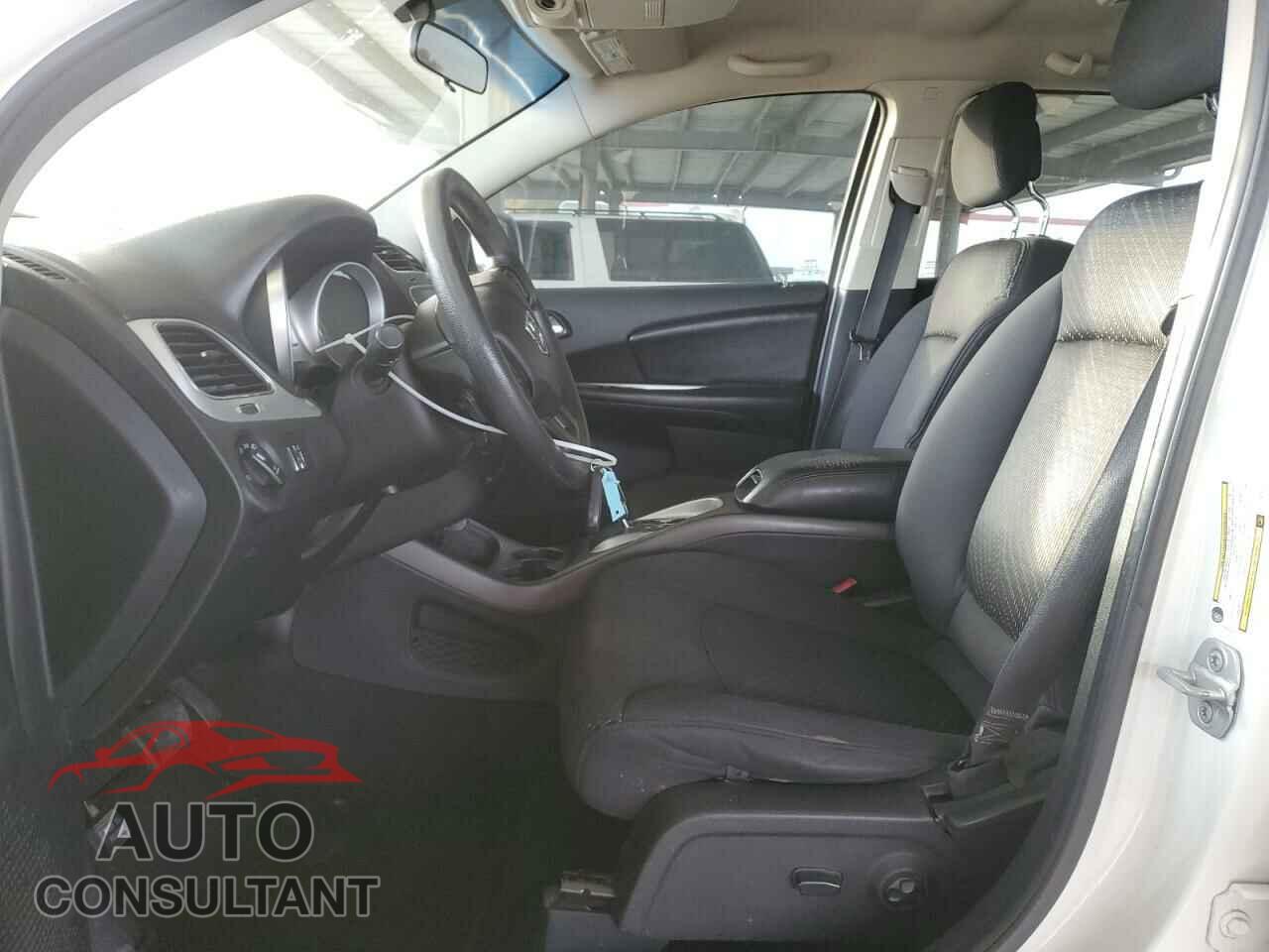 DODGE JOURNEY 2012 - 3C4PDCBG4CT395869
