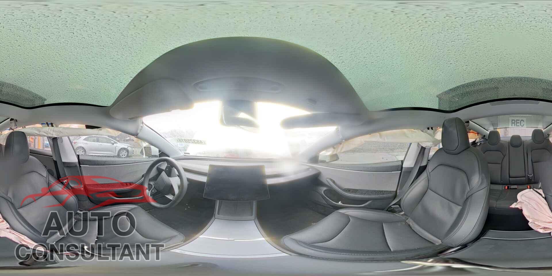 TESLA MODEL 3 2025 - 5YJ3E1EA6SF031411