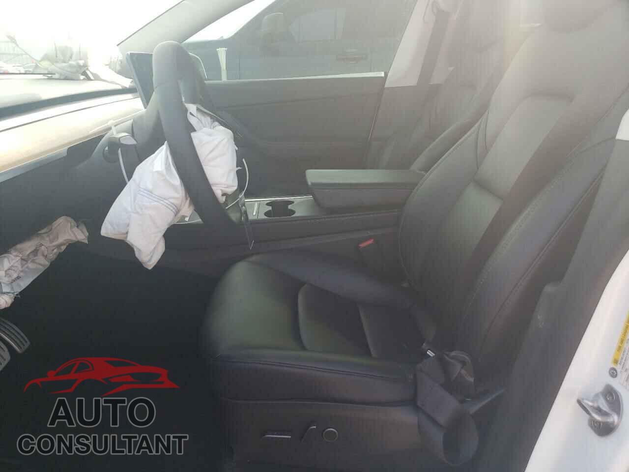 TESLA MODEL Y 2022 - 7SAYGDEF1NF376849