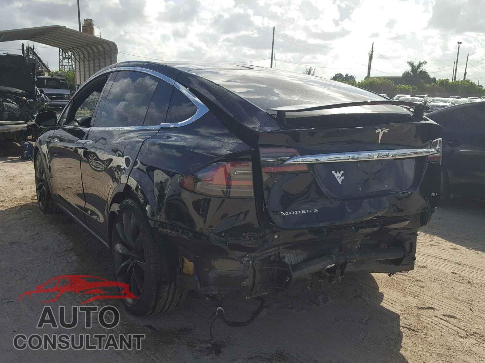 TESLA MODEL X 2018 - 5YJXCBE22JF099998