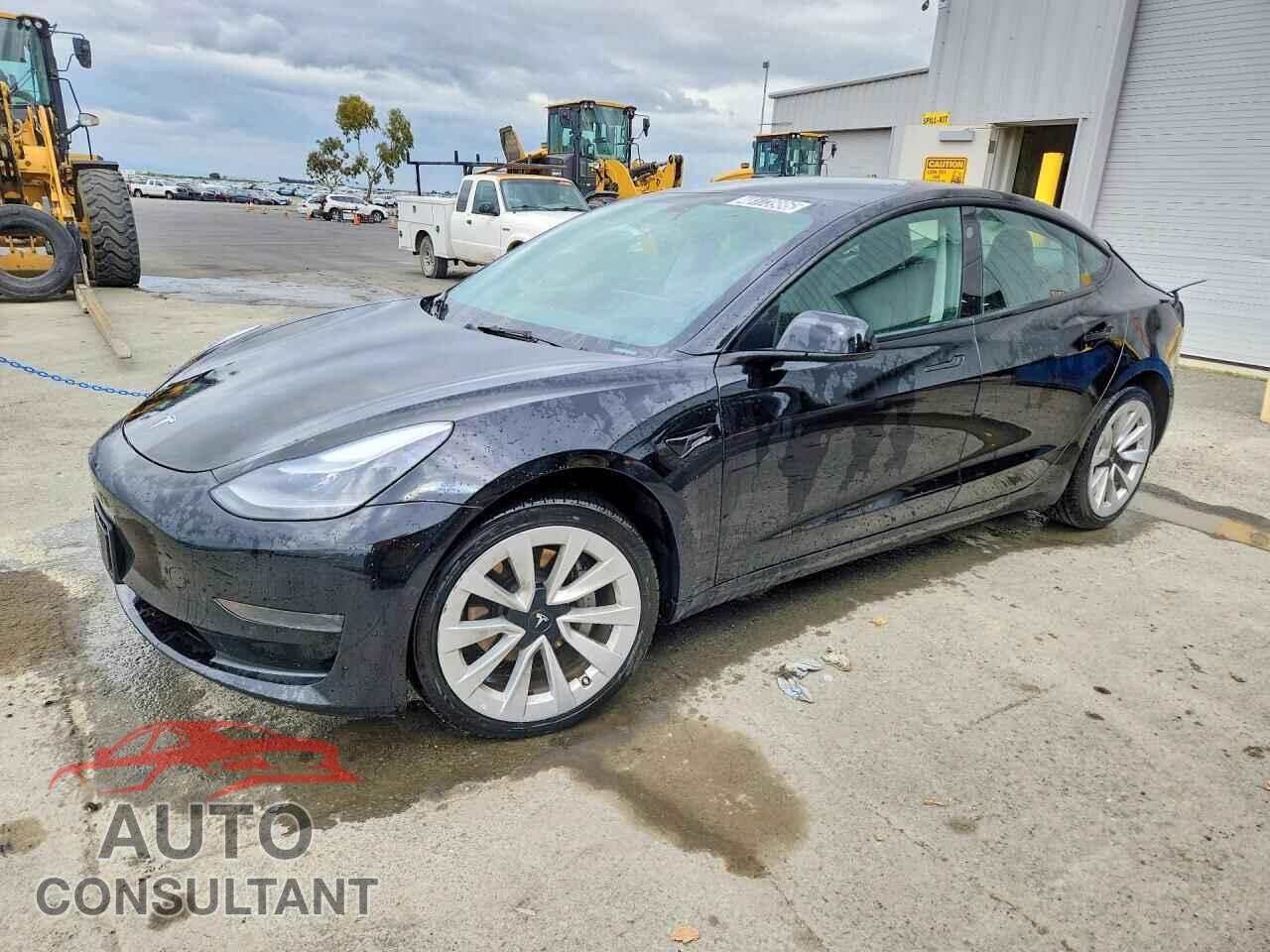 TESLA MODEL 3 2022 - 5YJ3E1EA6NF371744