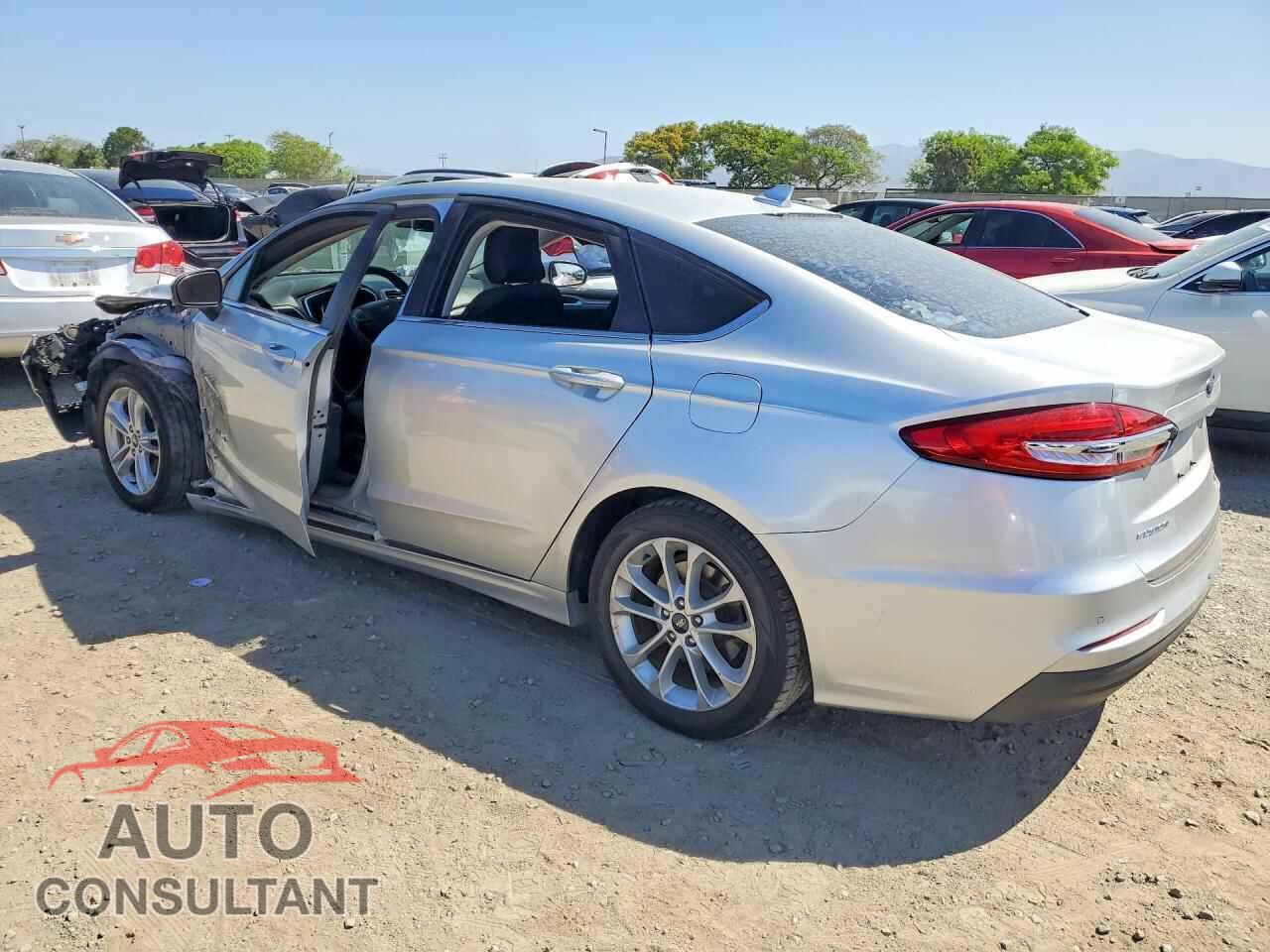 FORD FUSION 2019 - 3FA6P0LU7KR225268