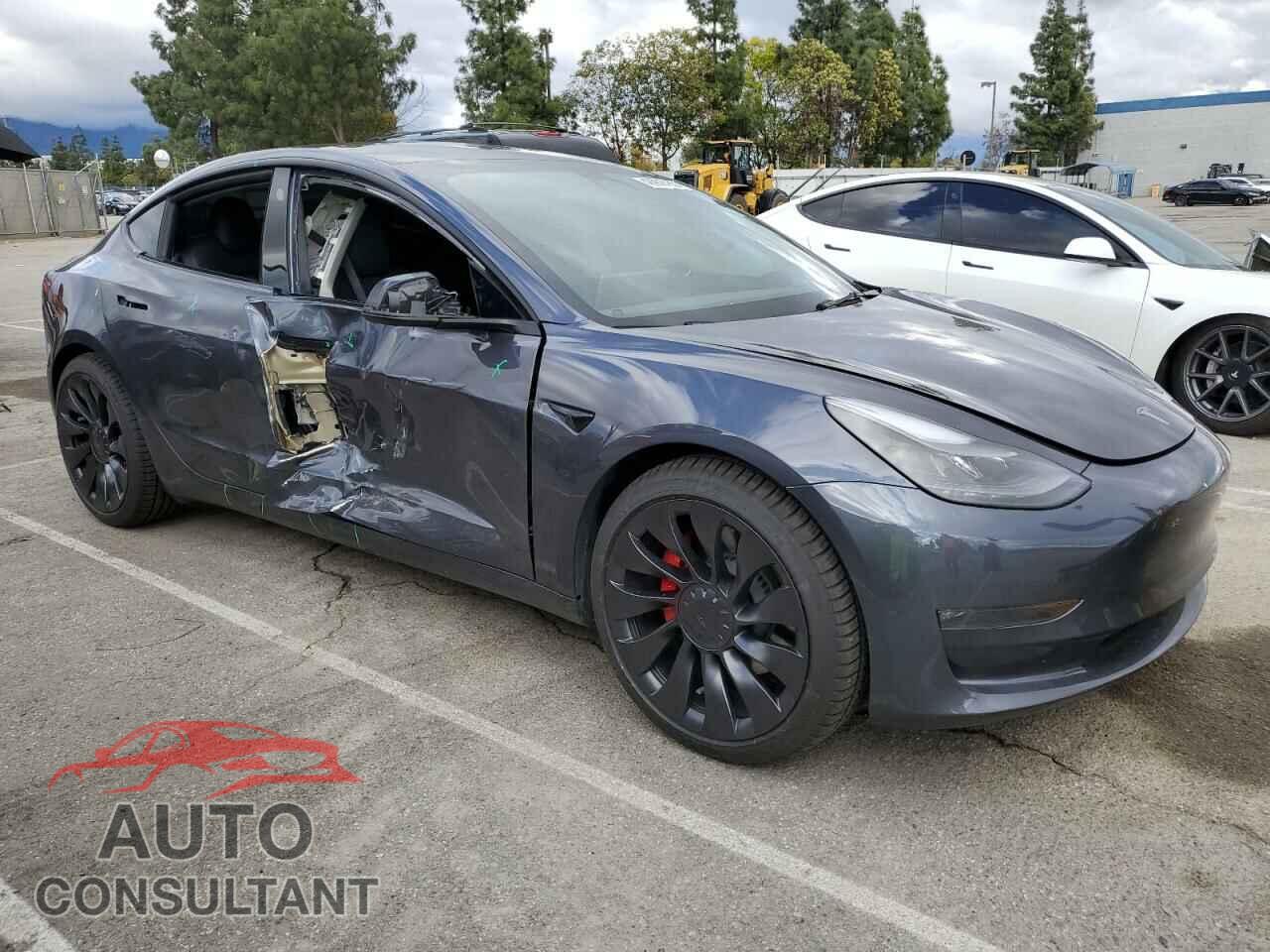 TESLA MODEL 3 2023 - 5YJ3E1EC9PF633549