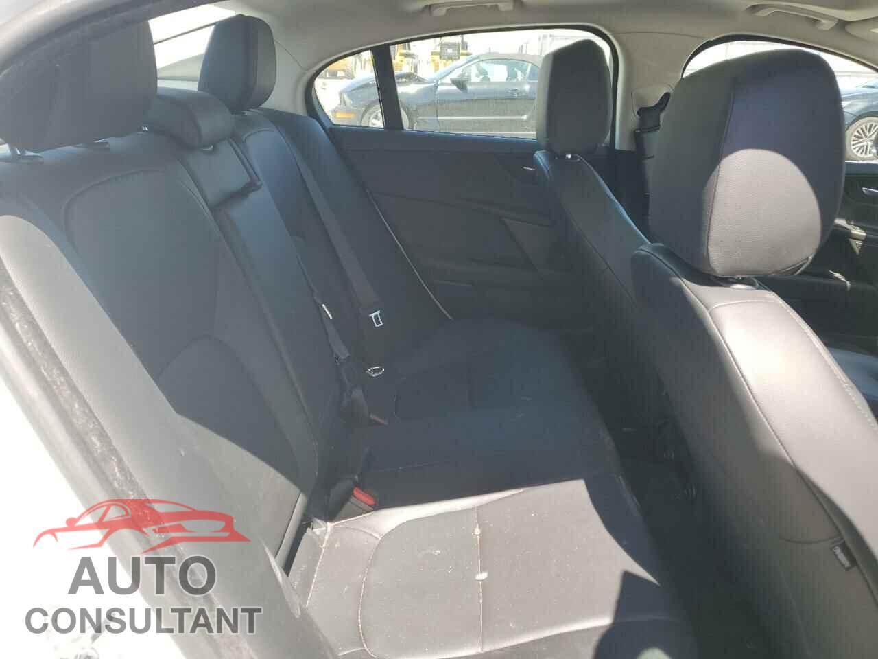 JAGUAR XE 2018 - SAJAD4FX2JCP32295