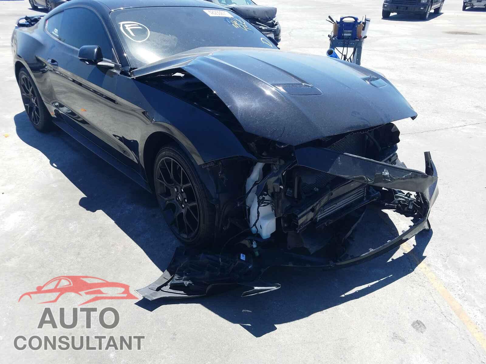 FORD MUSTANG 2019 - 1FA6P8TH2K5138169