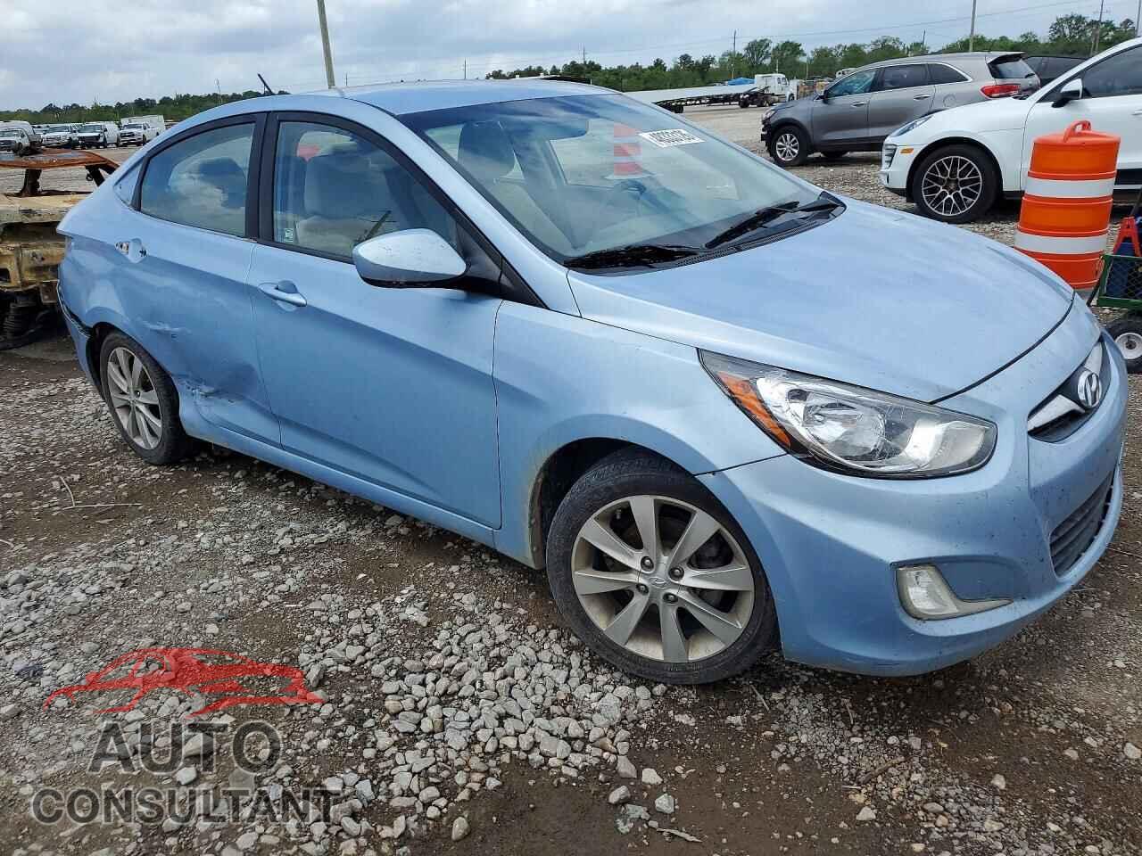 HYUNDAI ACCENT 2012 - KMHCU4AE8CU240201