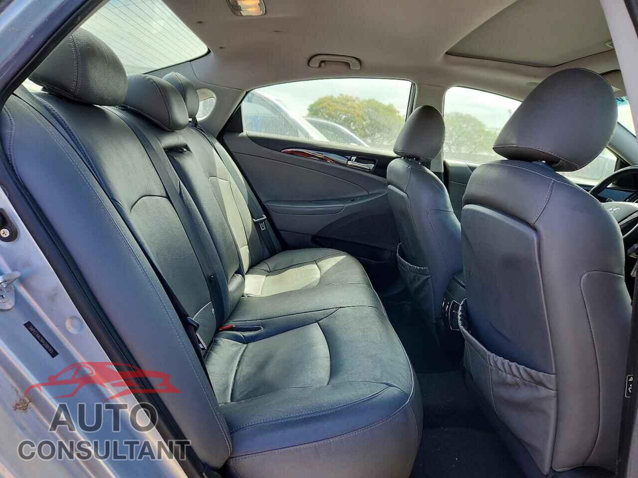 HYUNDAI SONATA 2011 - 5NPEC4AC9BH288765