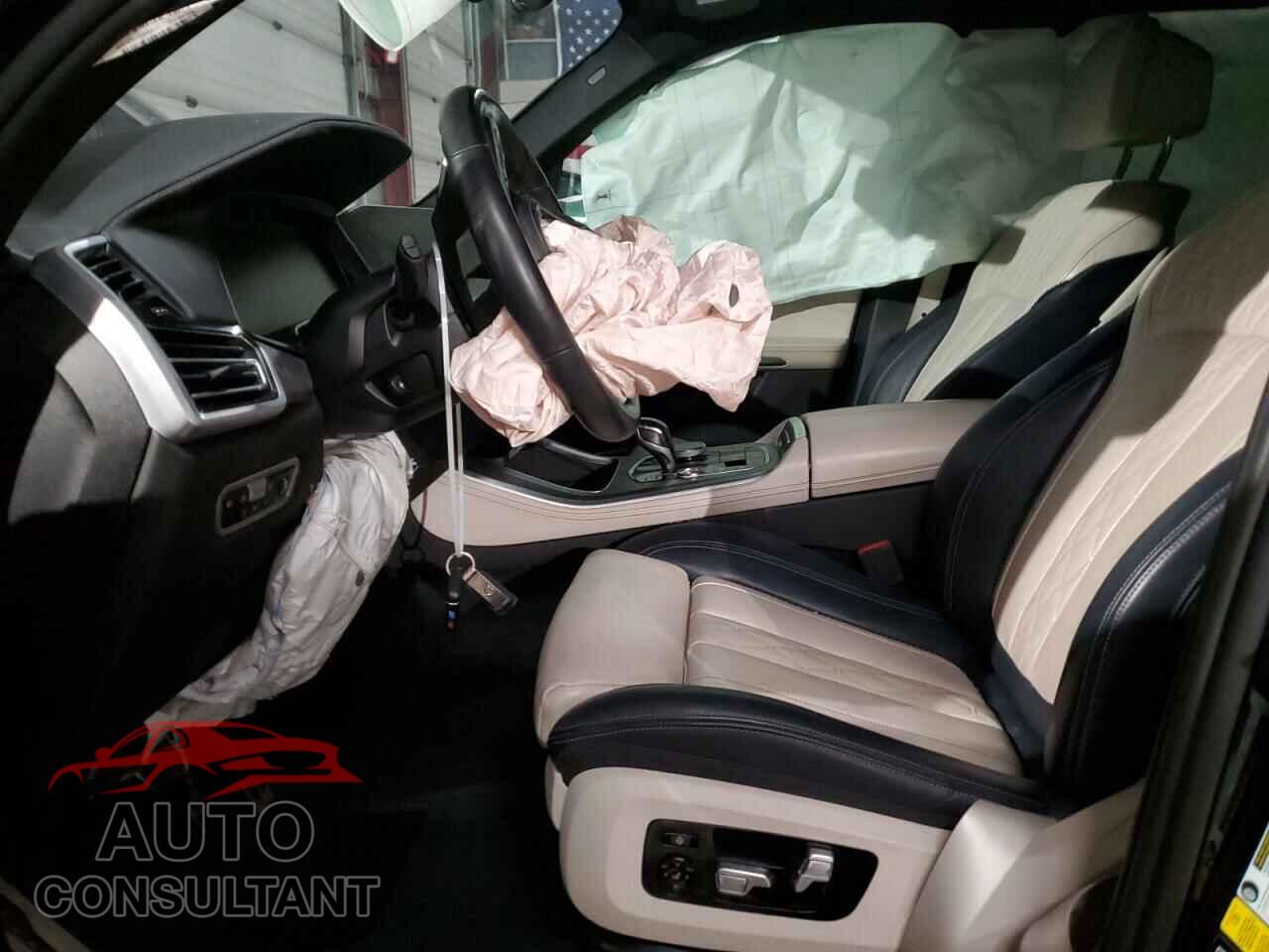 BMW X5 2021 - 5UXCR6C0XM9E73179