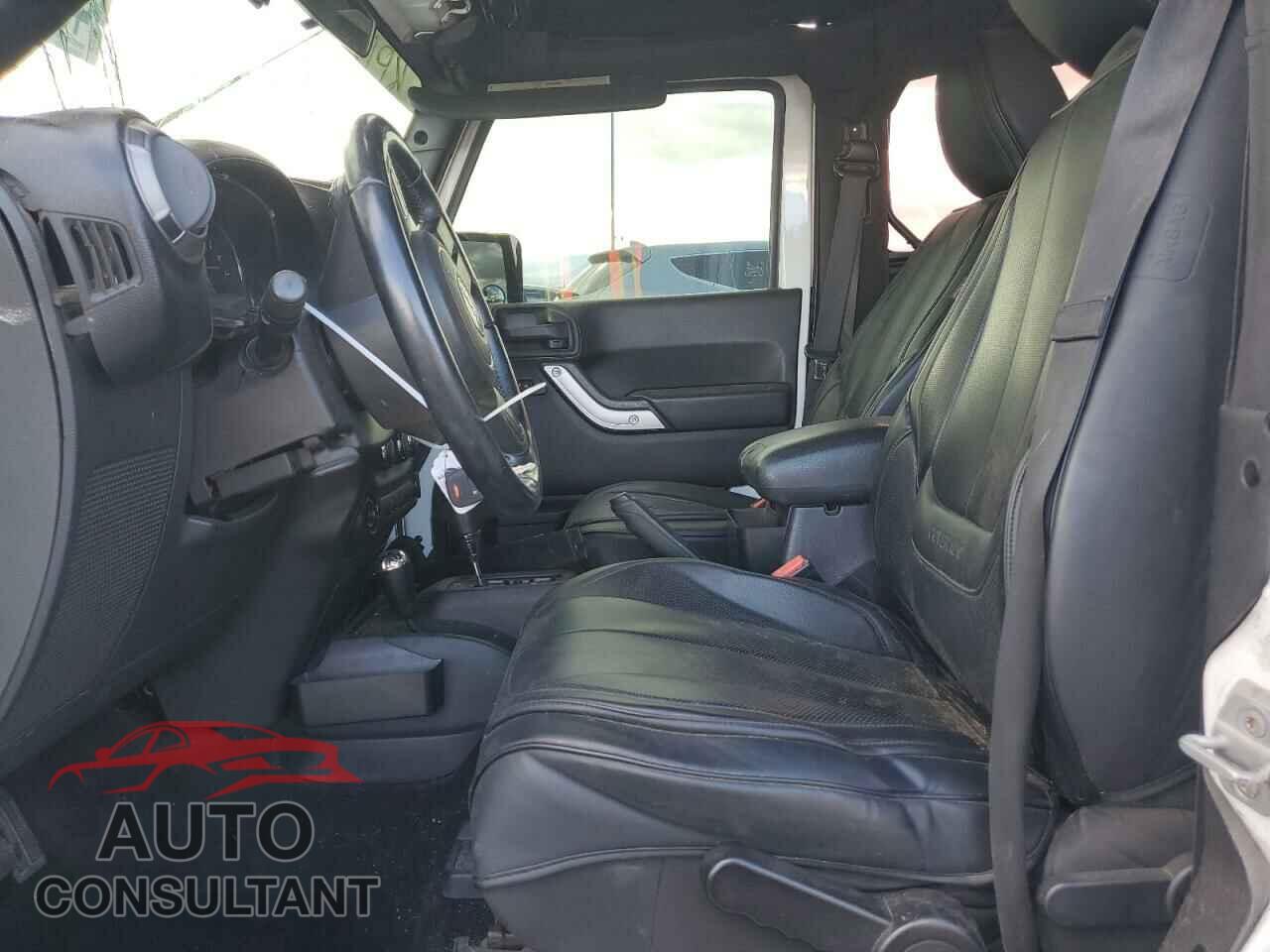 JEEP WRANGLER 2011 - 1J4AA2D11BL605124