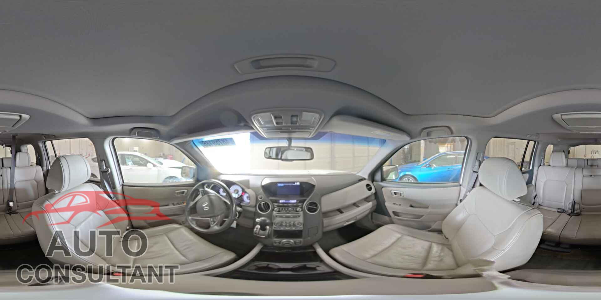 HONDA PILOT 2013 - 5FNYF3H6XDB038483